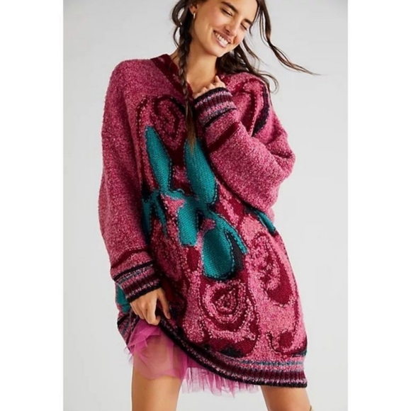 Free People Row Of Roses Tunic Sweater Oversized Dropped Shoulders XS/S